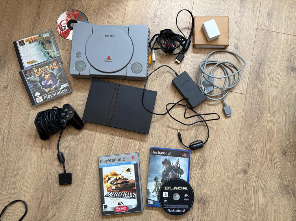 PlayStation 1 & 2 Bundel voor hobbyist, Ophalen of Verzenden, Gebruikt, Met 1 controller, Met games