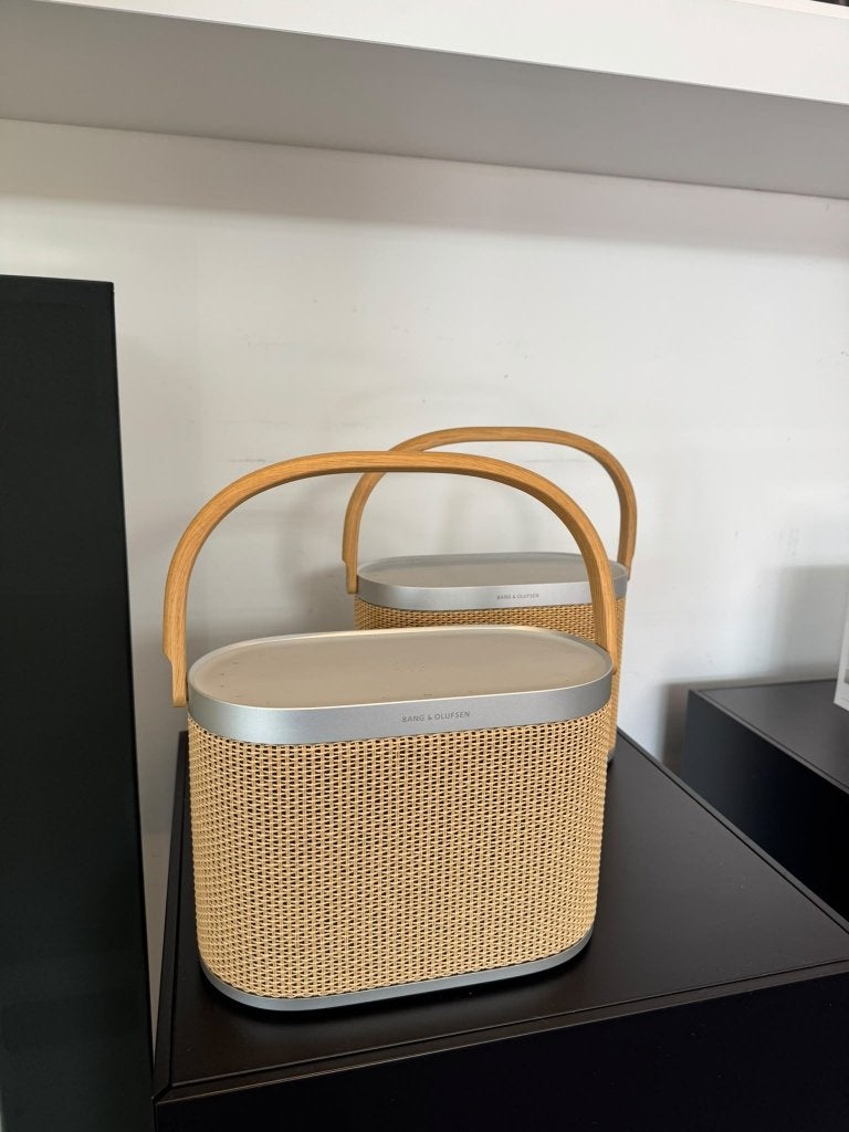 Beosound A5 Nordic Weave | portable | B&O Bang en Olufsen, Info@bang-olufsen.dk, Overige typen, Zo goed als nieuw, Bang & Olufsen