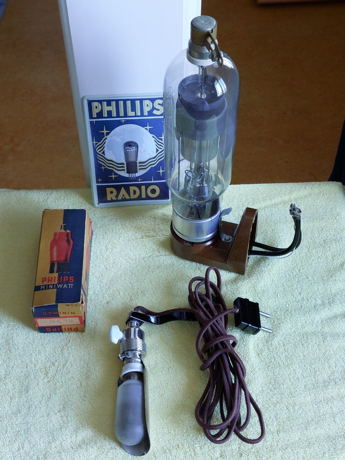Verzameling van diverse vintage elektro materialen, Verzamelen, Overige Verzamelen, Ophalen, Gebruikt