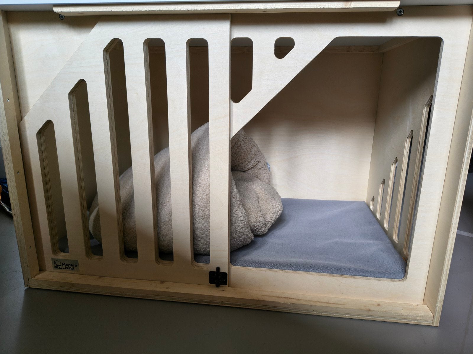 Houten hondenbench / hondenhok van Modern Living, Ophalen of Verzenden, Zo goed als nieuw