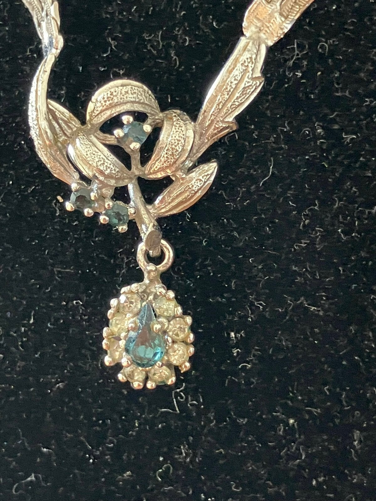 Zilveren collier met saffieren, Ophalen of Verzenden, Zo goed als nieuw, Zilver