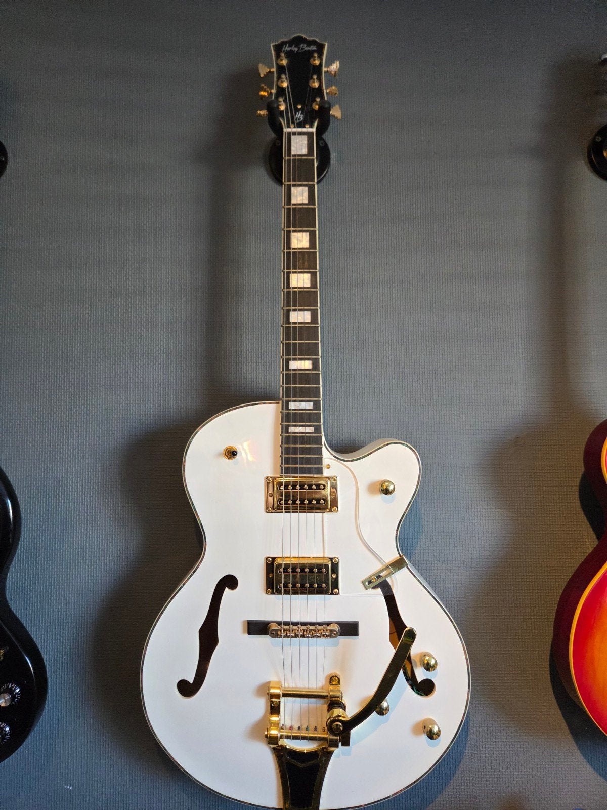 Harley Benton BigTone Vintage Series Hollow Body Gitaar, Ophalen, Zo goed als nieuw, Hollow body, Overige merken