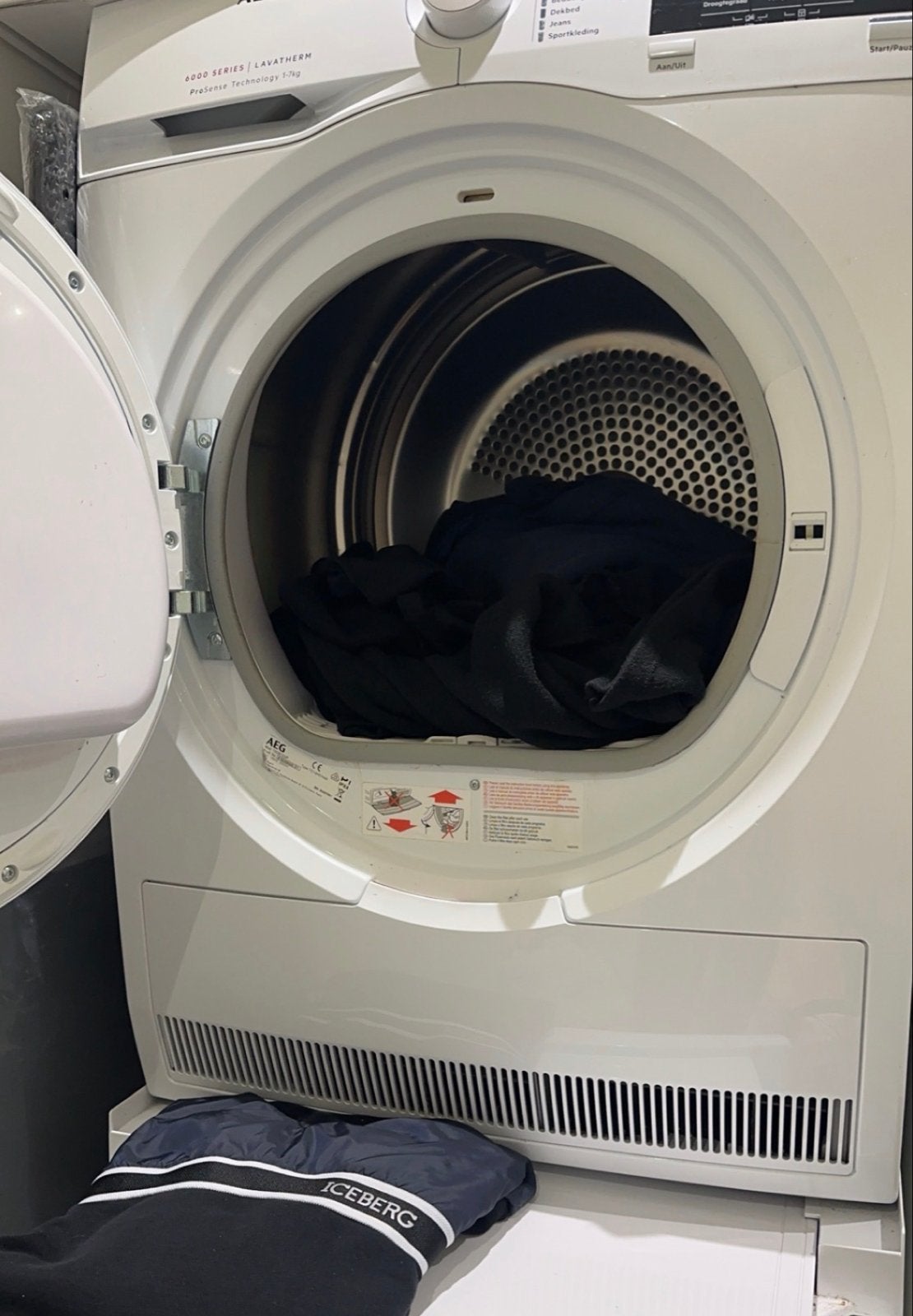 AEG 8000 Serie Lavatherm Warmtepompdroger 8kg, Witgoed en Apparatuur, Wasdrogers, Ophalen, 8 tot 10 kg, Zo goed als nieuw, Voorlader