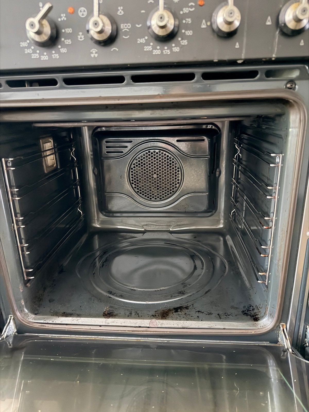 Smeg Fornuis met 6 gaspitten en dubbele oven, Witgoed en Apparatuur, Fornuizen, Gebruikt, Vrijstaand, Gas, 5 kookzones of meer