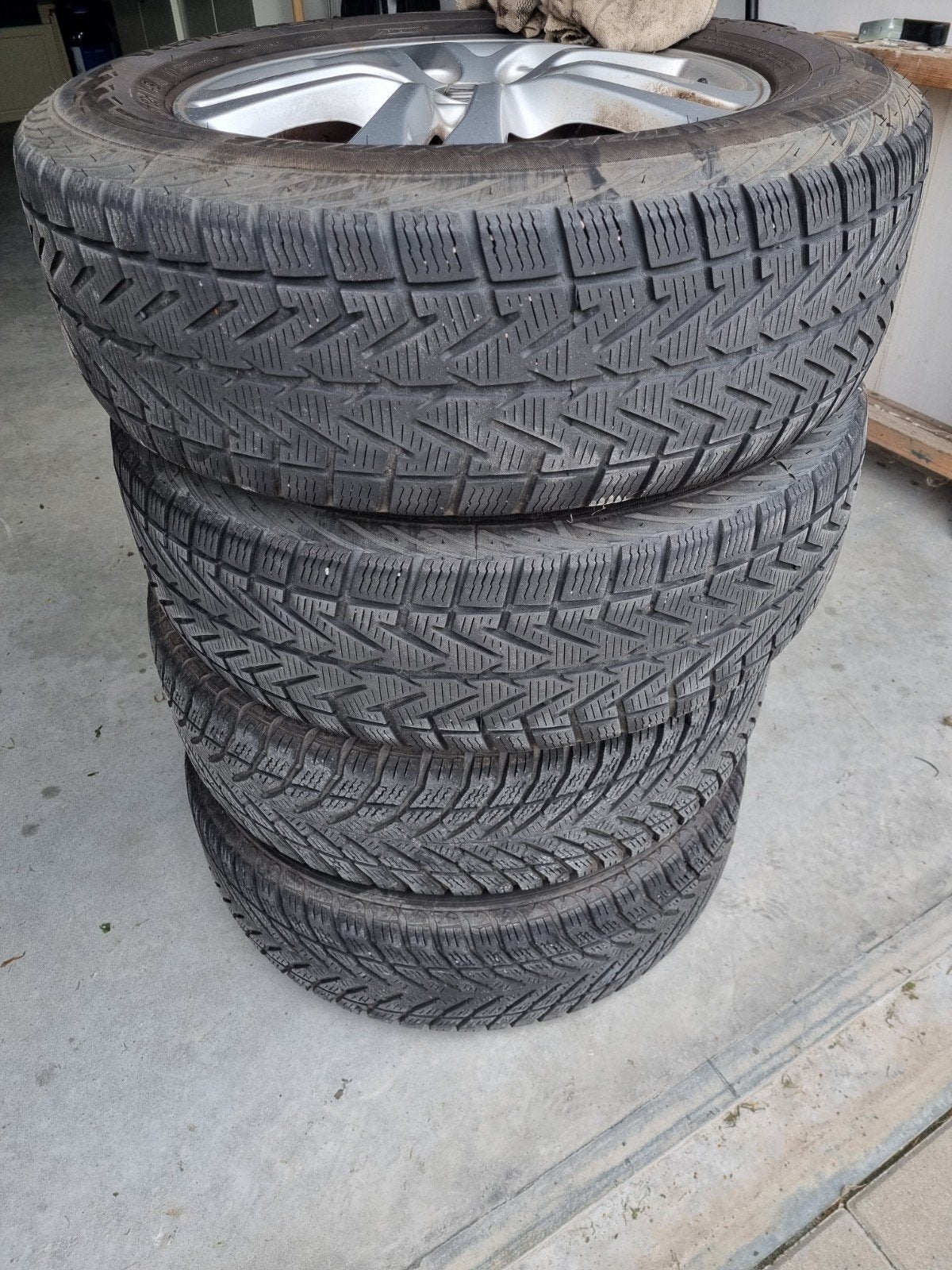 Winterbandenset Honda CRV 225/65R17 met velgen, Ophalen, Banden en Velgen, 17 inch, Winterbanden