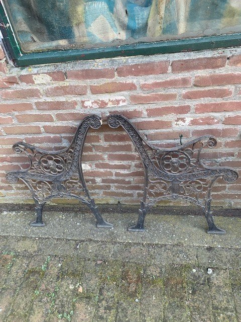 tuinbankpoten, Ophalen, Gebruikt, Metaal