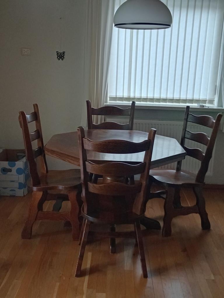 Eethoek met 4 stoelen, eiken, Ophalen, Gebruikt, 4 tot 6 stoelen