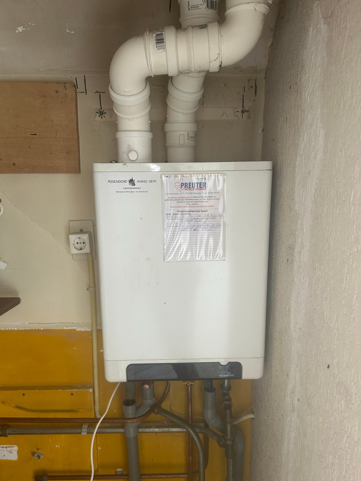 Intergas Kombi Kompakt HRE 24/18 CV-ketel (2010), Ophalen, Gebruikt, Hoog rendement (Hr), Cv-ketel of Combi-ketel