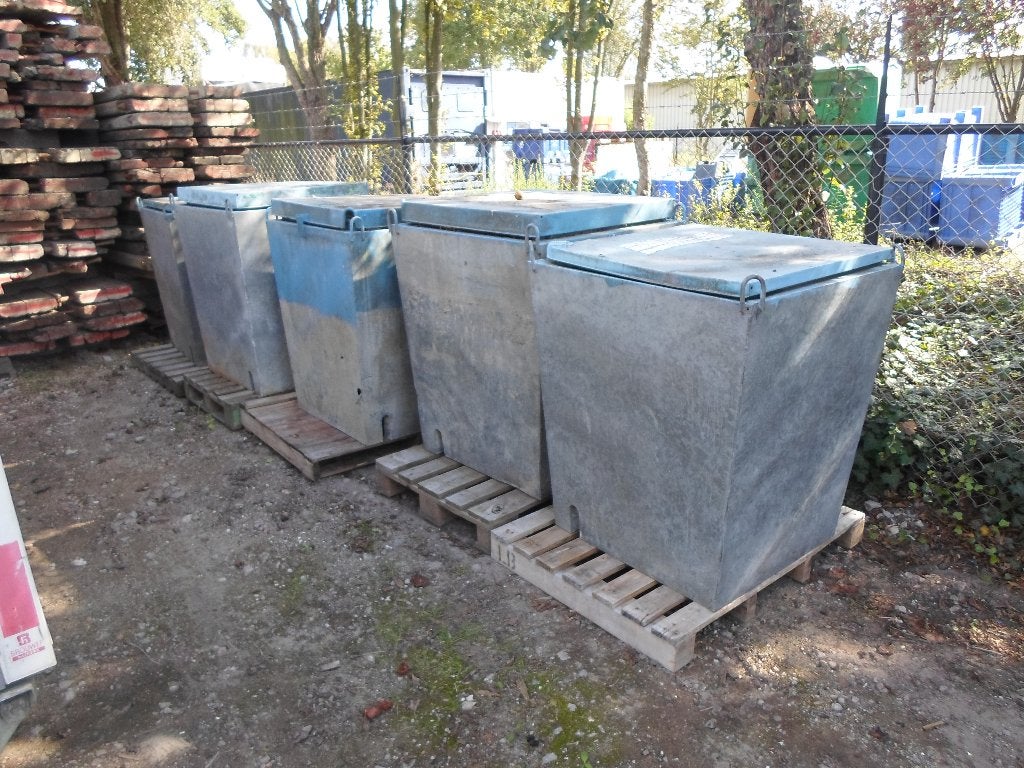TE HUUR WATERPUT  BOUWWATERPUT WATERMETERPUT €20,- per maand, Ophalen of Verzenden, Gebruikt, Vocht of Vloeistof