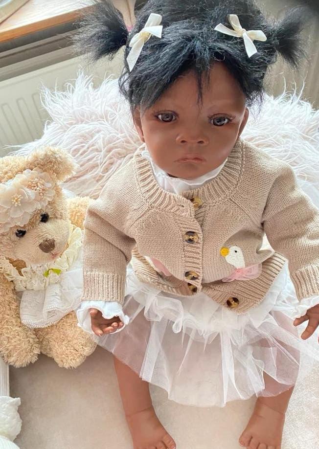 Mooie peuter pop v Ashton Drake Collectie  🎀, Verzamelen, Poppen, Verzenden, Zo goed als nieuw, Pop