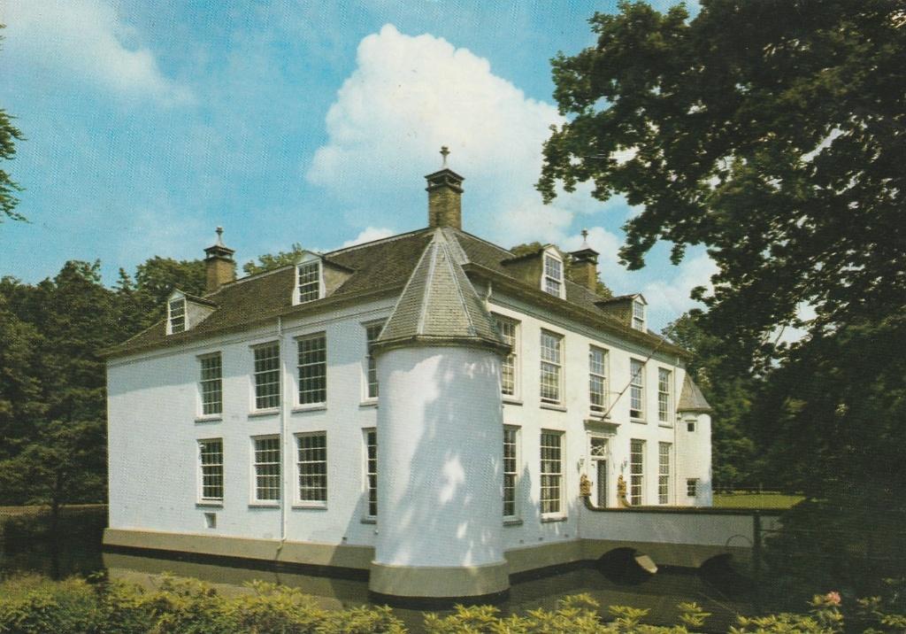 OOSTERHOUT Huize Limburg, Verzamelen, Ansichtkaarten | Nederland, Verzenden, 1980 tot heden, Gelopen, Noord-Brabant