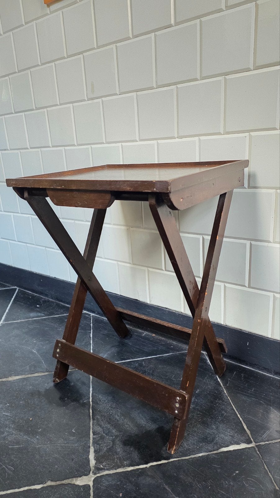 Vintage Klaptafel H66 B51 D40, bijzettafeltje, tafeltje, Gebruikt, Vintage, Ophalen of Verzenden, Nvt