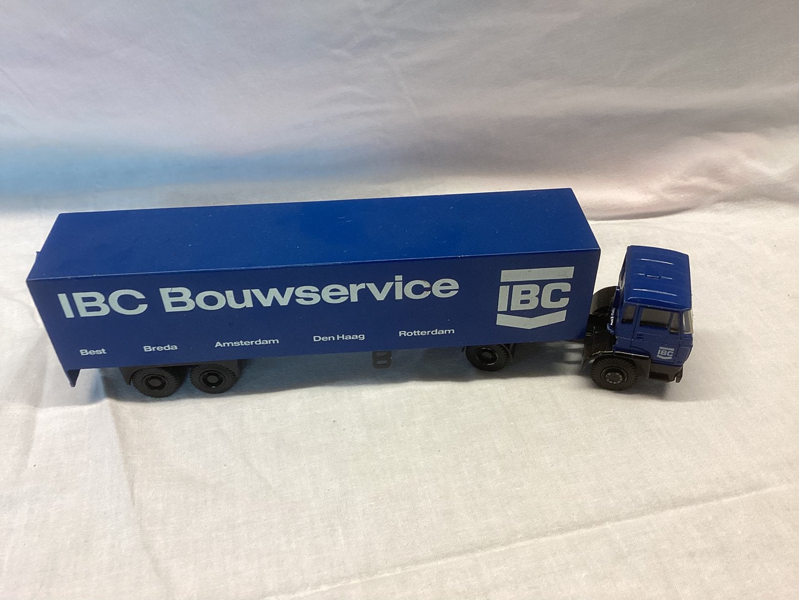 Te koop lion car i b c vrachtwagen, Hobby en Vrije tijd, Ophalen of Verzenden, Nieuw, Bus of Vrachtwagen, Lion Toys