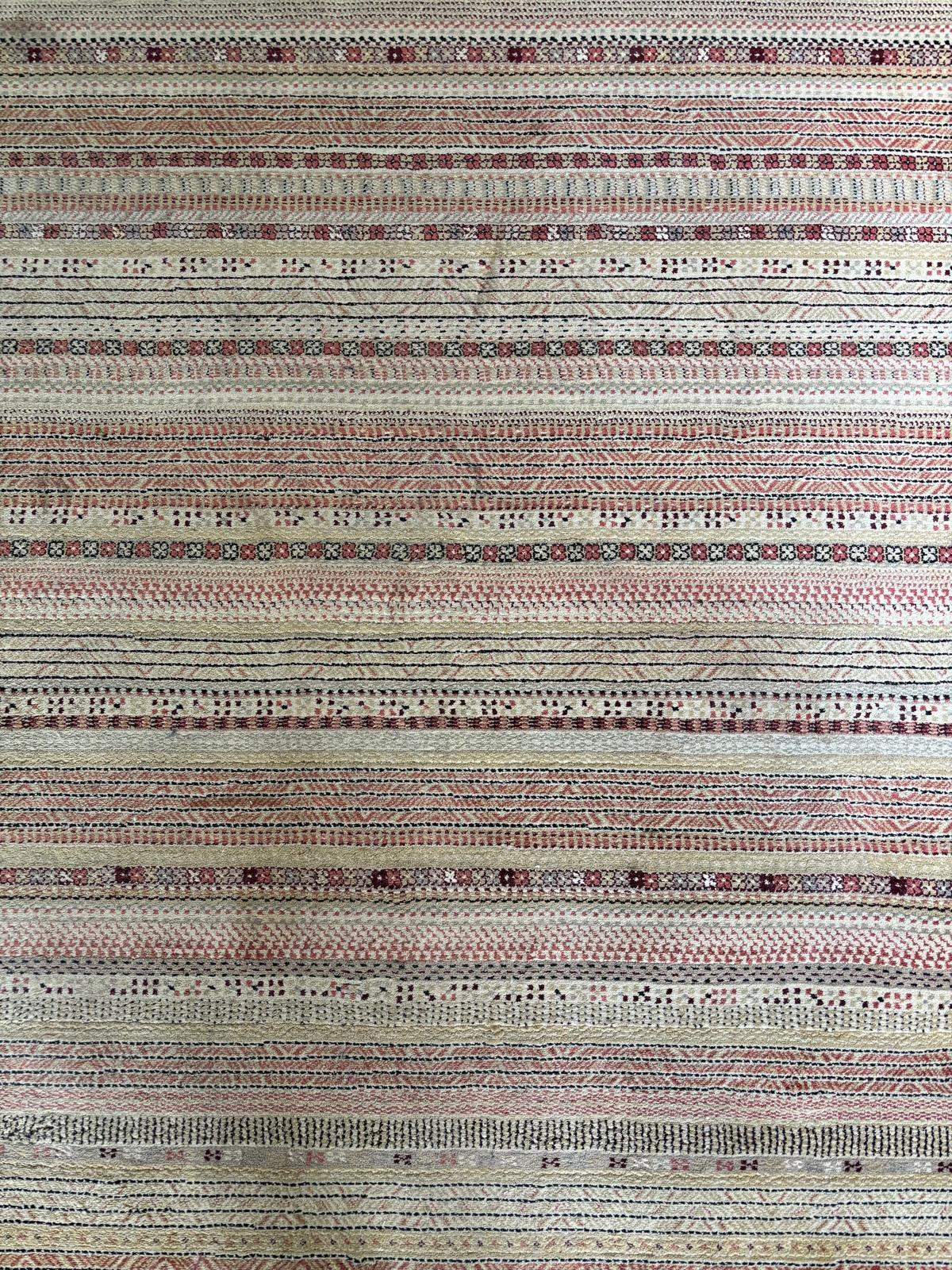 Foto 5 van Zuiver Nepal Light vloerkleed 160x235 mooie staat