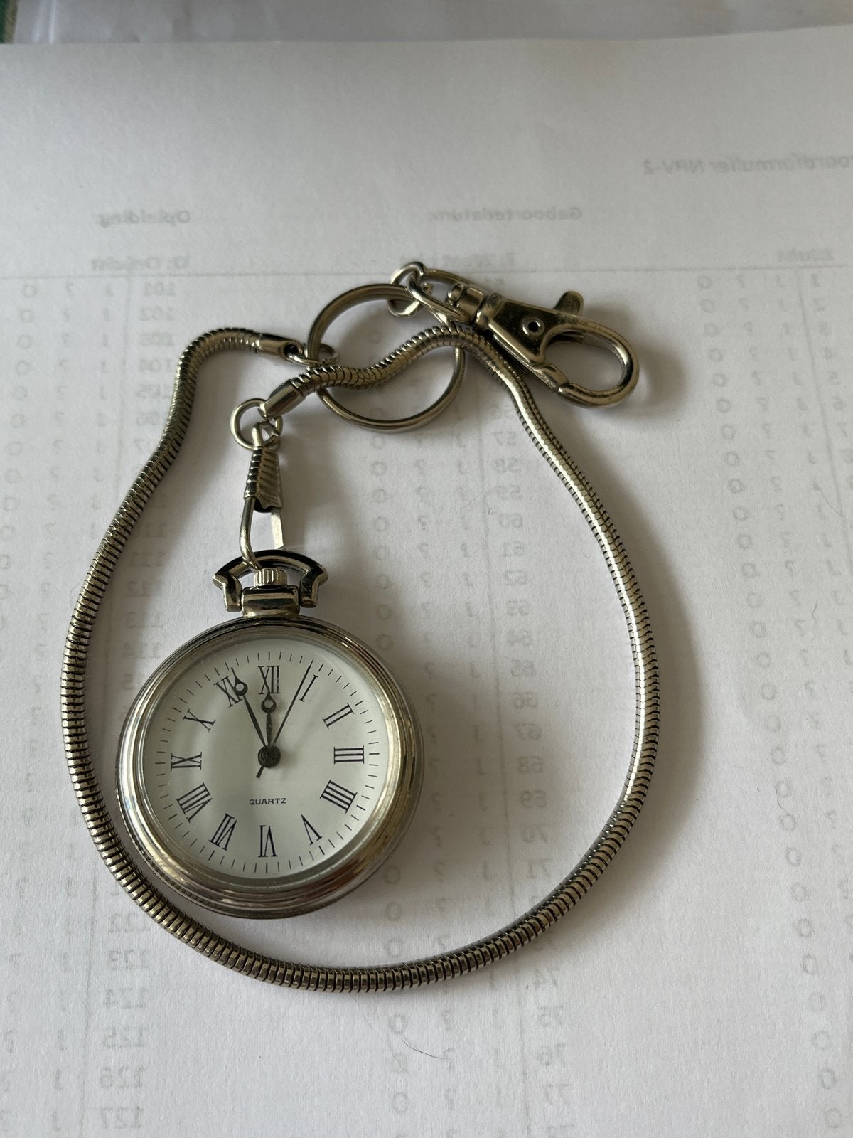 Zilverkleurig Quartz Zakhorloge met Compacte Ketting, Overige merken, Overige materialen, Zakhorloge, Gebruikt