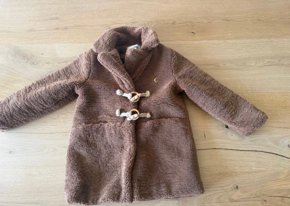Ontzettend leuk houtje-touwtje jas van Bobo Choses, Kinderen en Baby's, Kinderkleding | Maat 110, Ophalen of Verzenden, Gebruikt