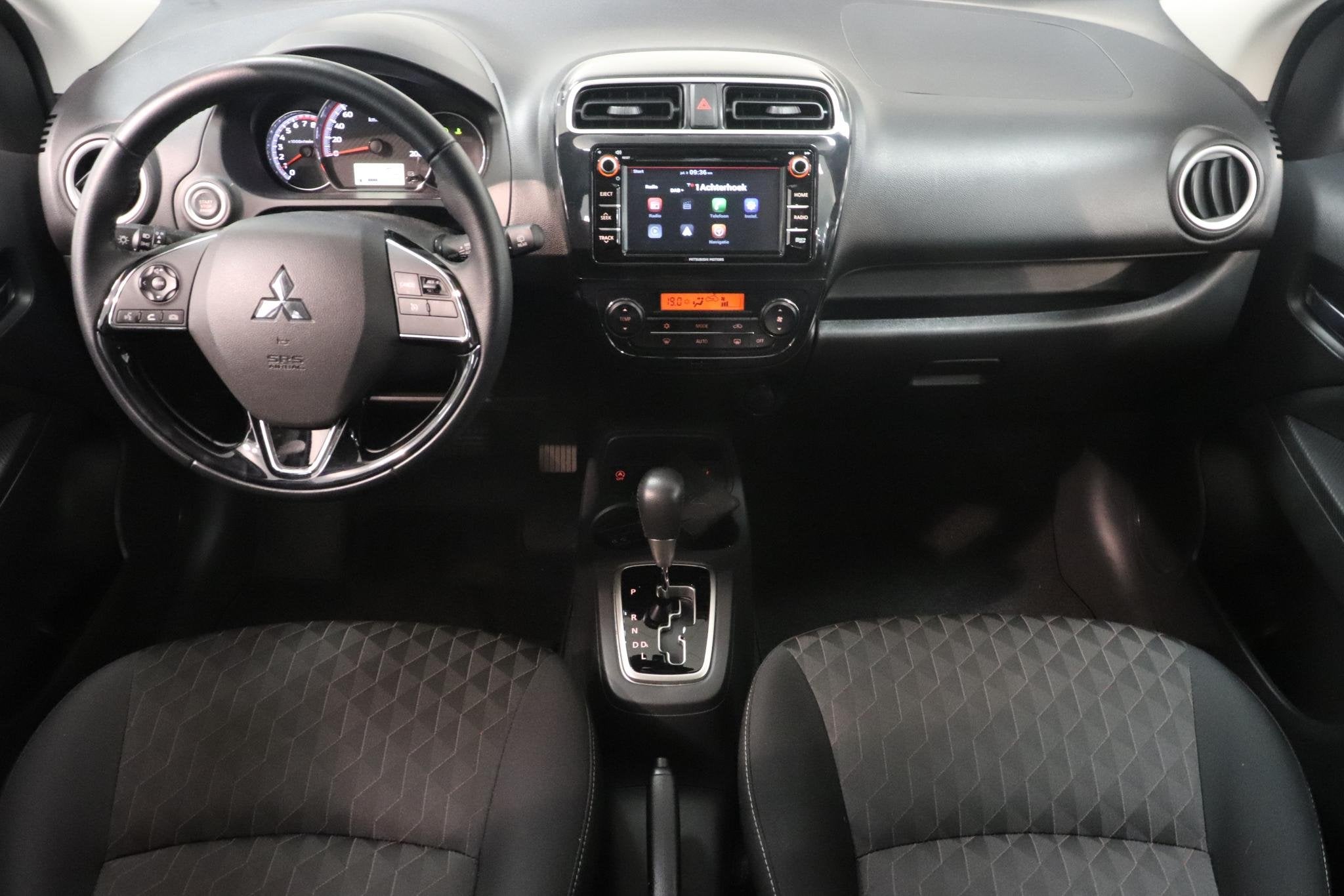 Mitsubishi Space Star 1.2 Nova | Camera | Navigatie | Climat, Stof, Gebruikt, Met garantie (alle), Origineel Nederlands