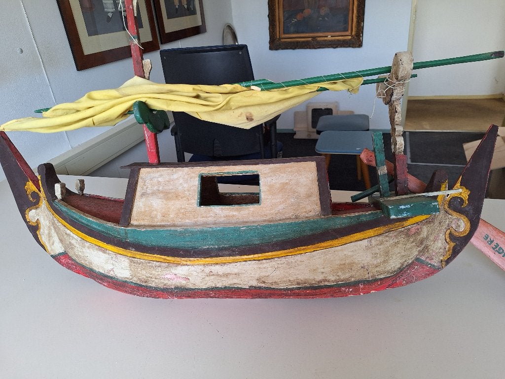 handgemaakt modelschip, Ophalen, Nieuw