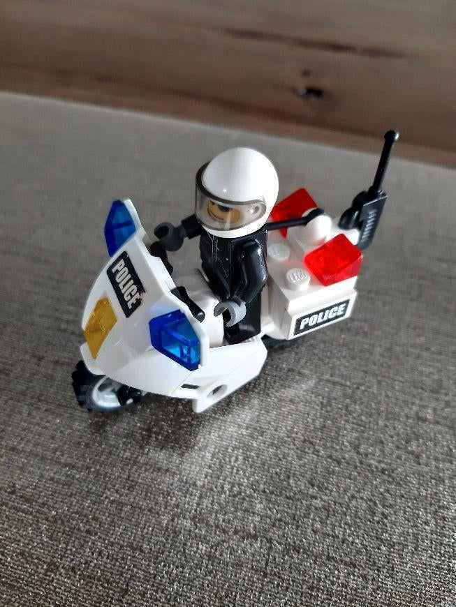 lego politiemotor set 7235, Kinderen en Baby's, Speelgoed | Duplo en Lego, Lego, Ophalen of Verzenden, Zo goed als nieuw, Complete set
