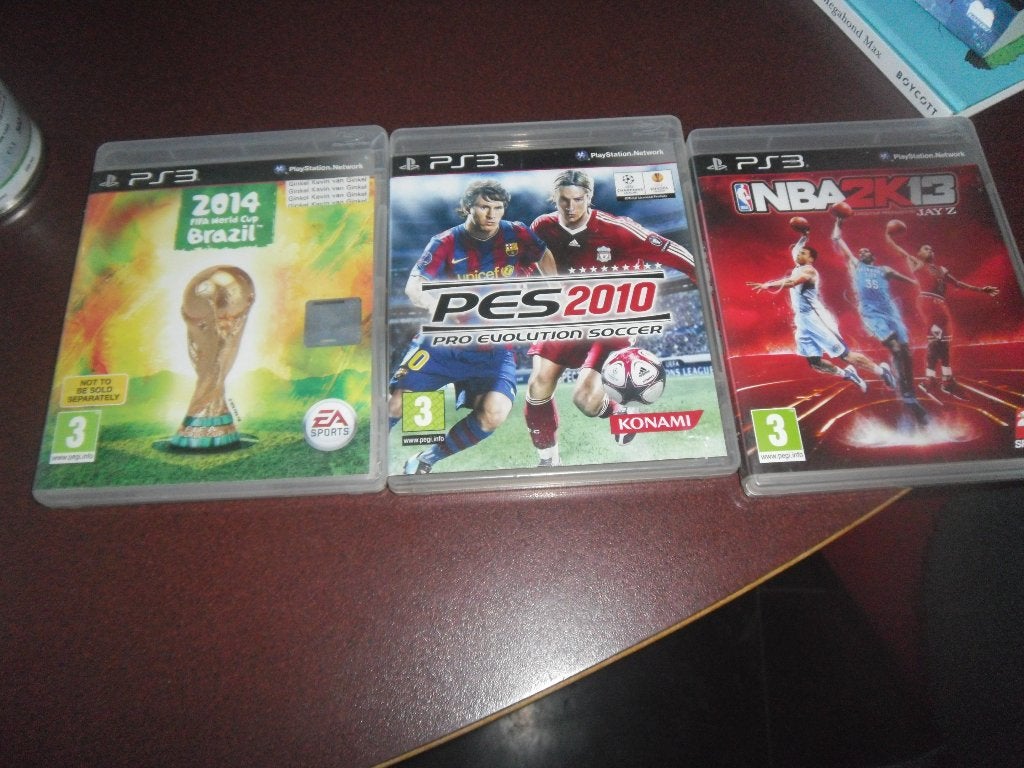 3 ps3 spellen pes2010, nba2k13, 2014fifabrazil. 3 jaar, 1 speler, Ophalen of Verzenden, Zo goed als nieuw