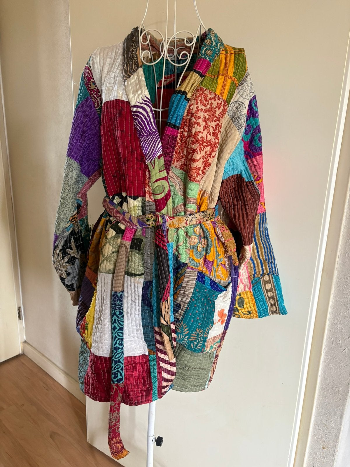 100% zijden patchwork an 2 kanten te dragen jasje/kimono S/M, Ophalen of Verzenden, Zo goed als nieuw, Maat 38/40 (M), Meerkleurig