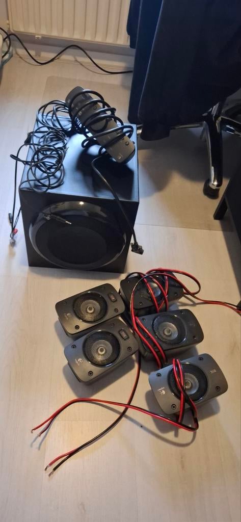Logitech Z906 5.1 surround sound speakerset, Computers en Software, Pc speakers, Ophalen