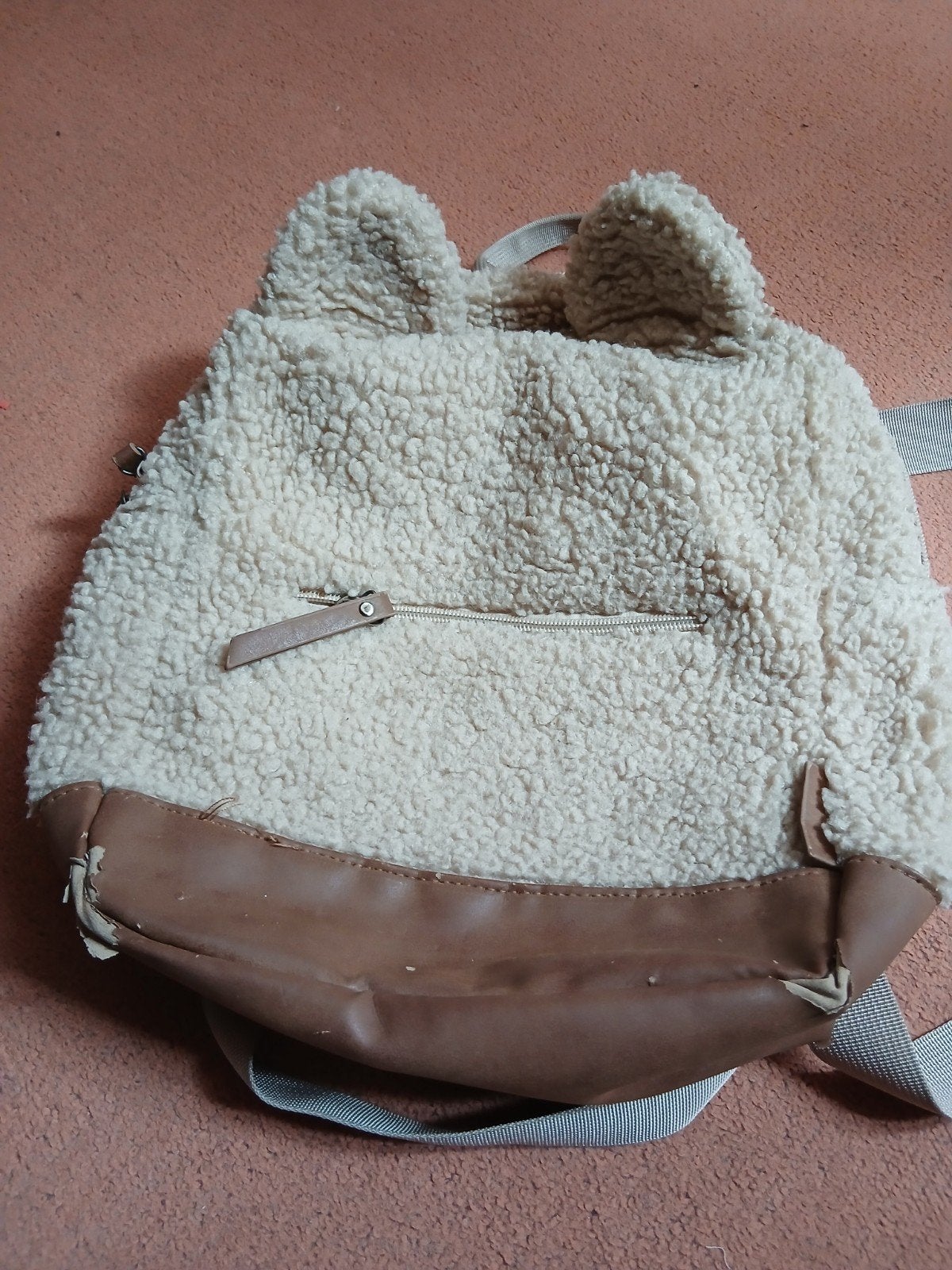 Schattige teddy rugzak met oortjes, Gebruikt, Rugtas, Beige, Ophalen of Verzenden