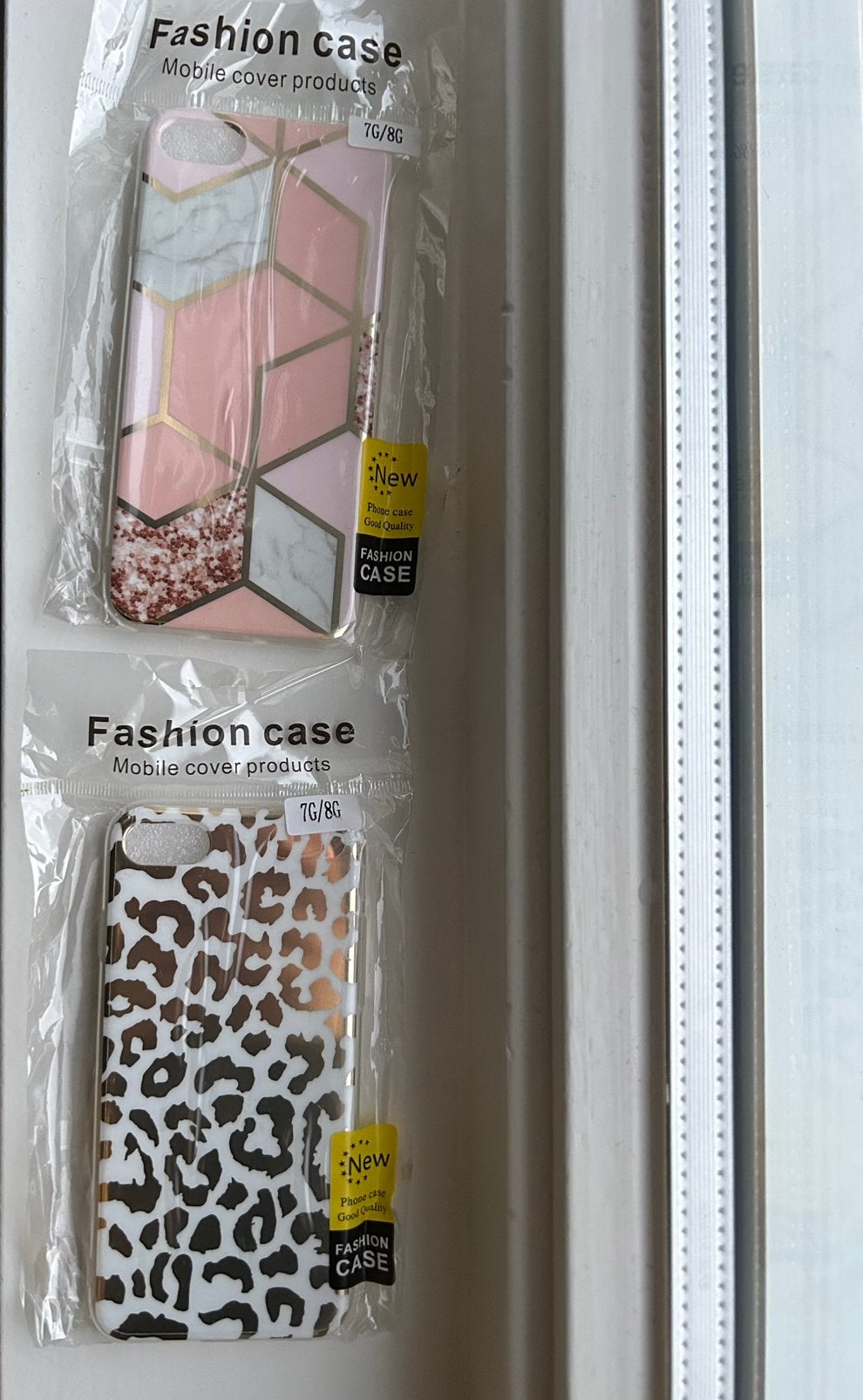 Twee nieuwe telefoonhoesjes voor iPhone 7 en 8 te koop, Telecommunicatie, Ophalen of Verzenden, Nieuw, IPhone 7