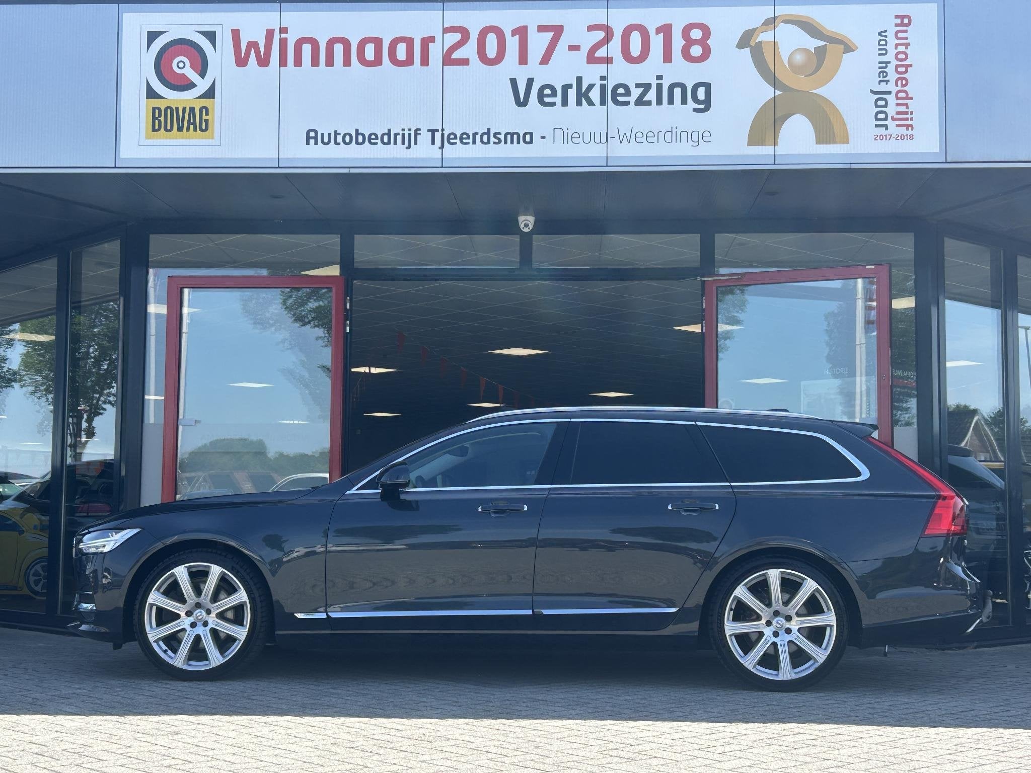 Volvo V90 2.0 T6 AWD Inscription | Schuif/Kanteldak | Trekha, Automaat, 12 maanden, Euro 6, 4 cilinders