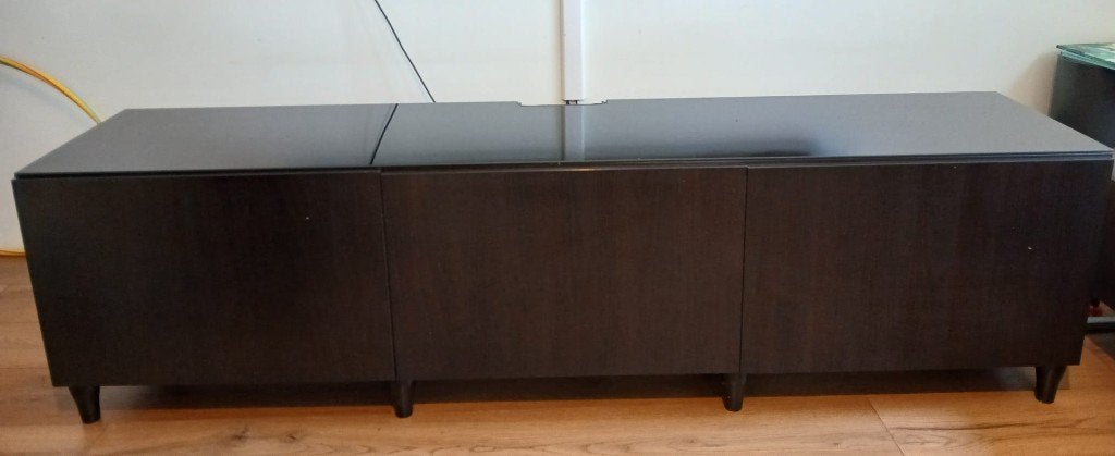 IKEA BESTÅ tv-meubel zwartbruin (met glasplaat en 8 poten), Ophalen, Gebruikt, 150 tot 200 cm, Minder dan 100 cm