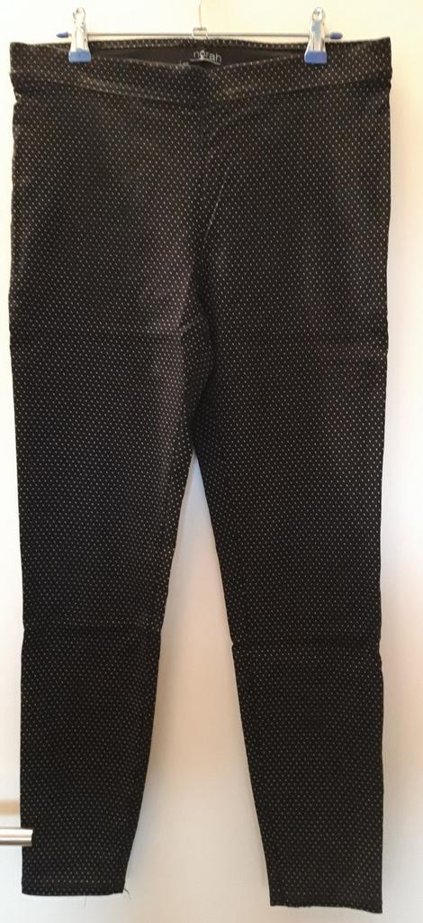 Nora Leggingbroek zwart met witte stipjes - Maat 40, Ophalen of Verzenden, Zo goed als nieuw, Lang, Nora