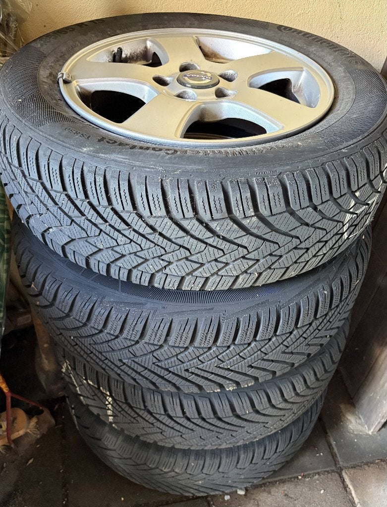 4 x Continental WinterContact TS 870 (Volvo), Ophalen, Gebruikt, 15 inch, Banden en Velgen