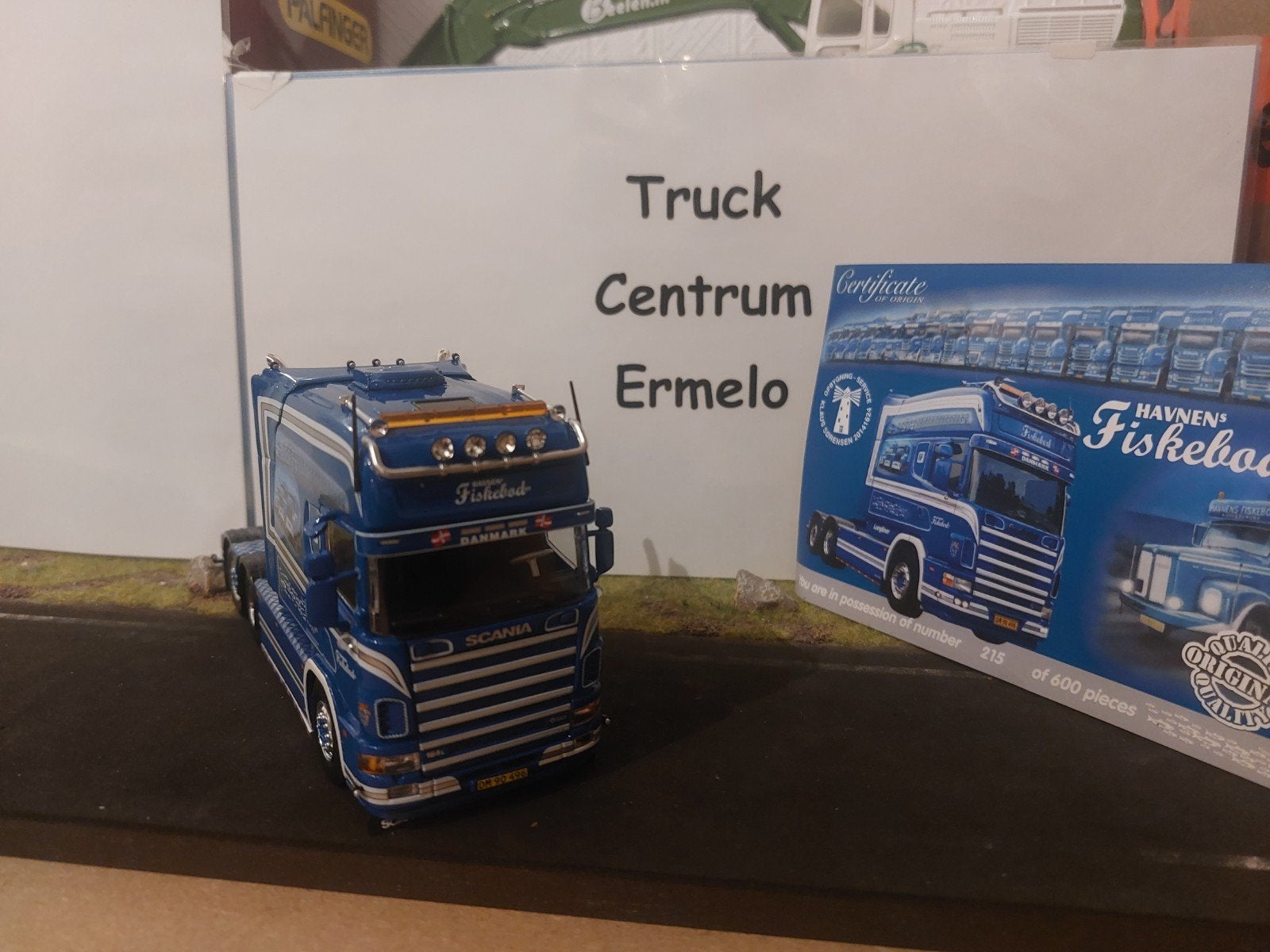 HF Transport
Scania 4-serie Longline 6x2
Verzending is voor, Hobby en Vrije tijd, Modelauto's | 1:50, Ophalen of Verzenden, Nieuw