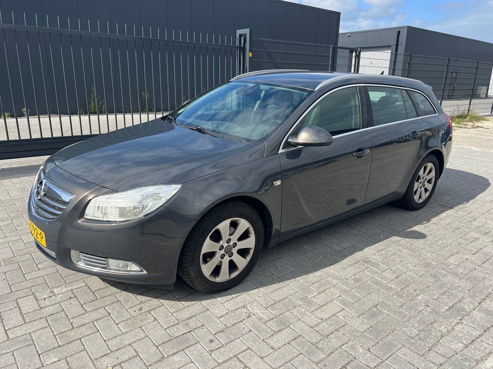 Opel Insignia Sports Tourer 2.0 CDTI EcoFLEX Business Navi, Voorwielaandrijving, 1956 cc, Geïmporteerd, 750 kg