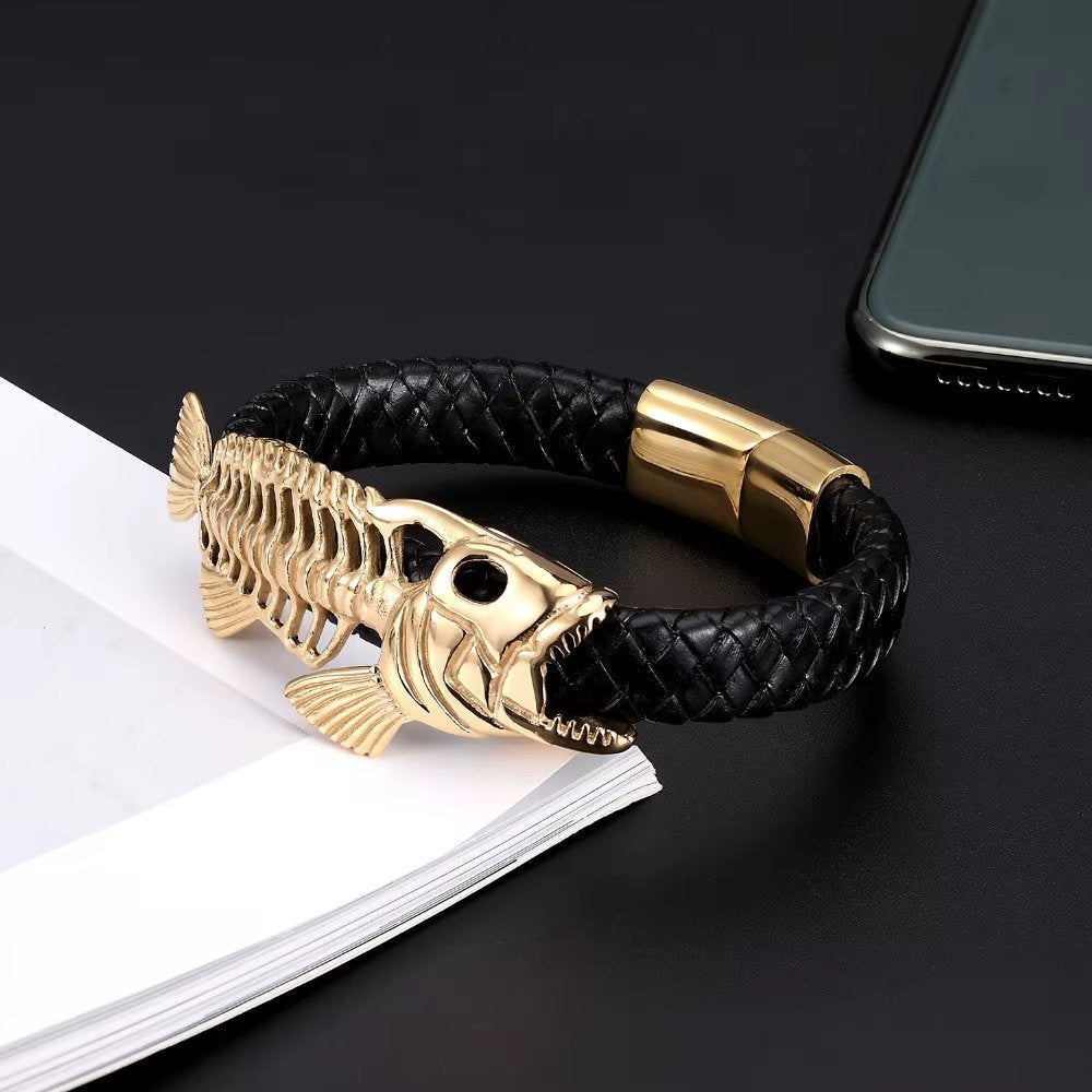 Zwarte Leren Heren Armband Met Gouden Piranha, Verzenden, Nieuw, Zwart, Leer