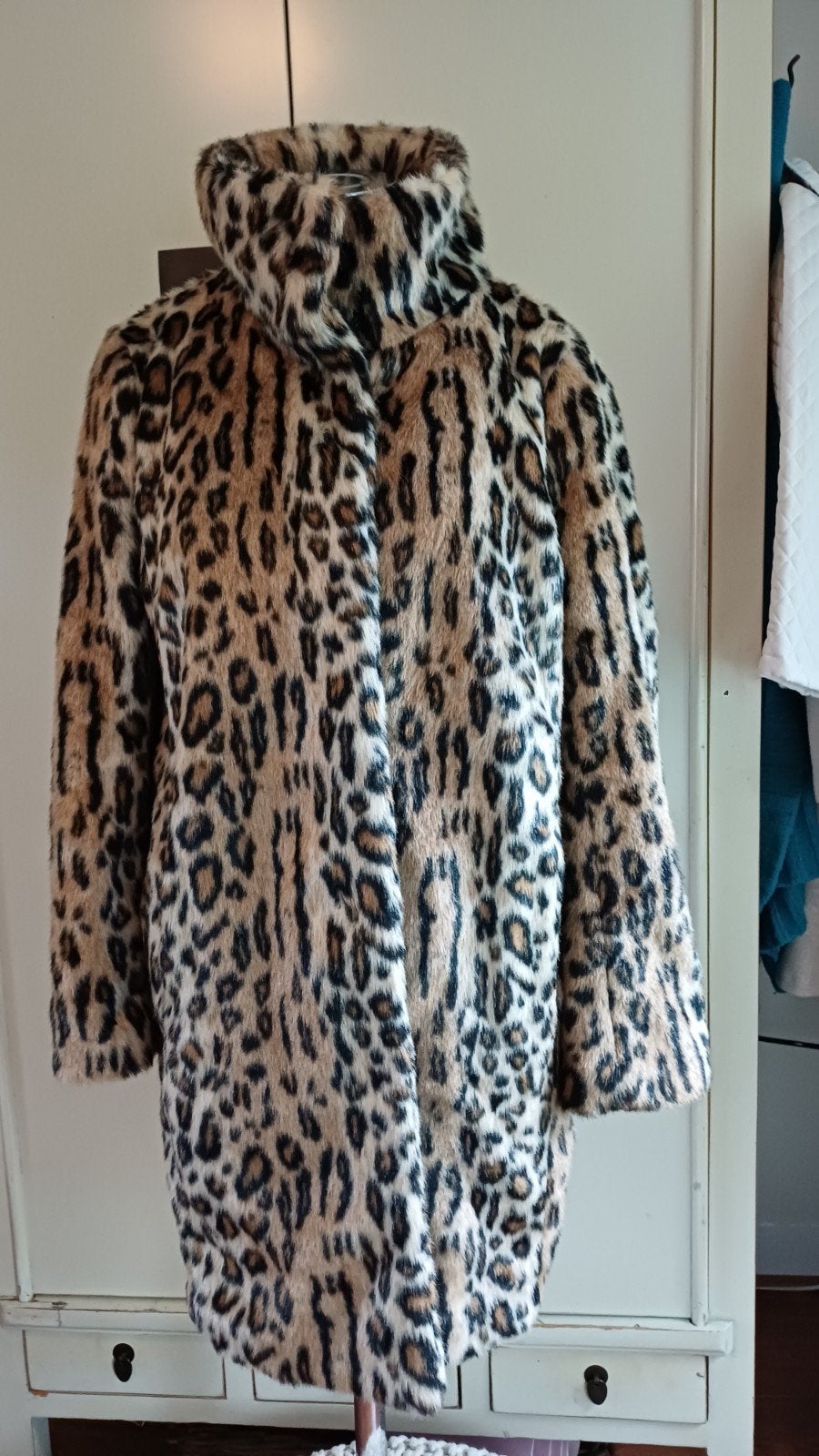 H&M Leopard Faux Fur Jas Maat 36 (S), H&M, Meerkleurig, Ophalen of Verzenden, Zo goed als nieuw