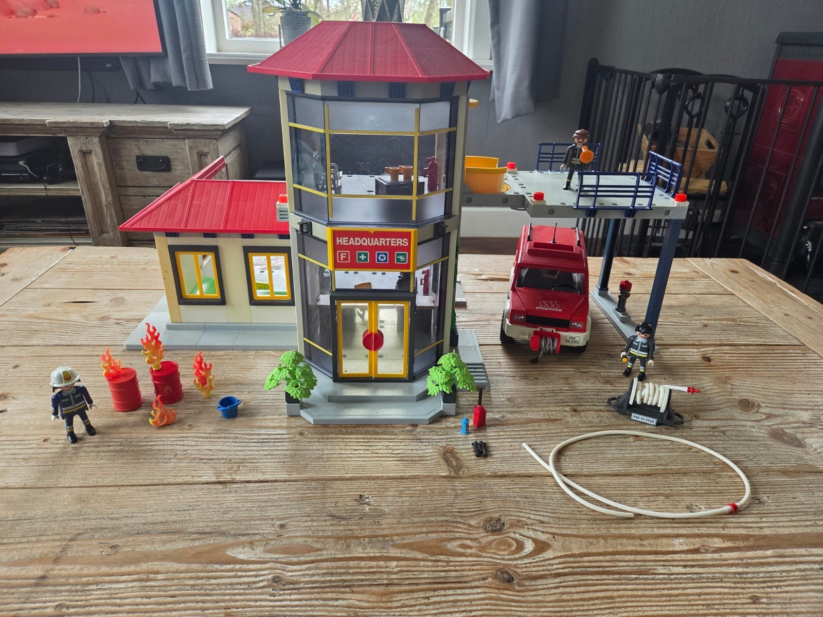 Playmobil Brandweerkazerne, Kinderen en Baby's, Speelgoed | Playmobil, Gebruikt, Gebouw, Complete set, Ophalen of Verzenden