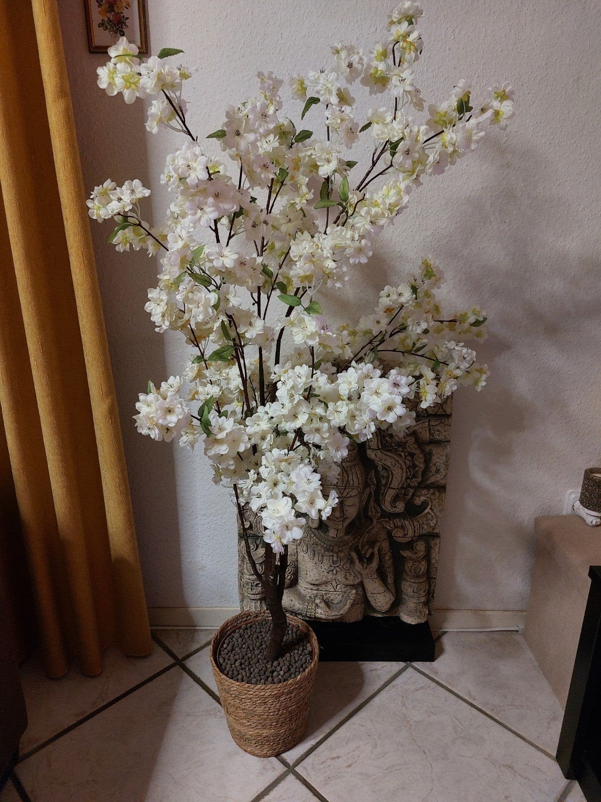 Mooie Japanse Bloesemboom 160 cm met rieten mand, Huis en Inrichting, Ophalen, Binnen, Kunstbloesem, Met pot of vaas