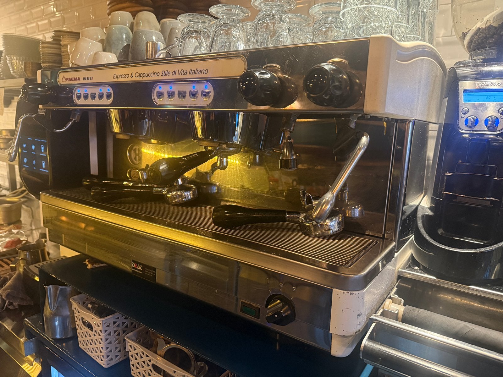 Faema E98 RE A2 | Professionele 2-groeps espressomachine, Ophalen, Gebruikt, Koffie en Espresso