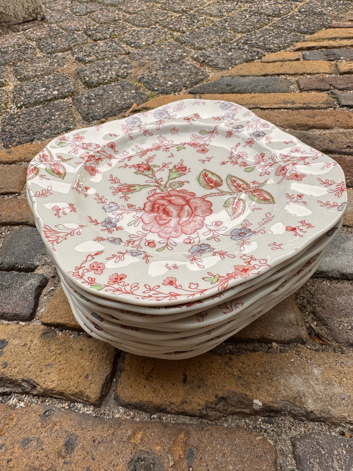 Set van 12 johnson bros Rose Chintz met bloemmotief, Verzenden