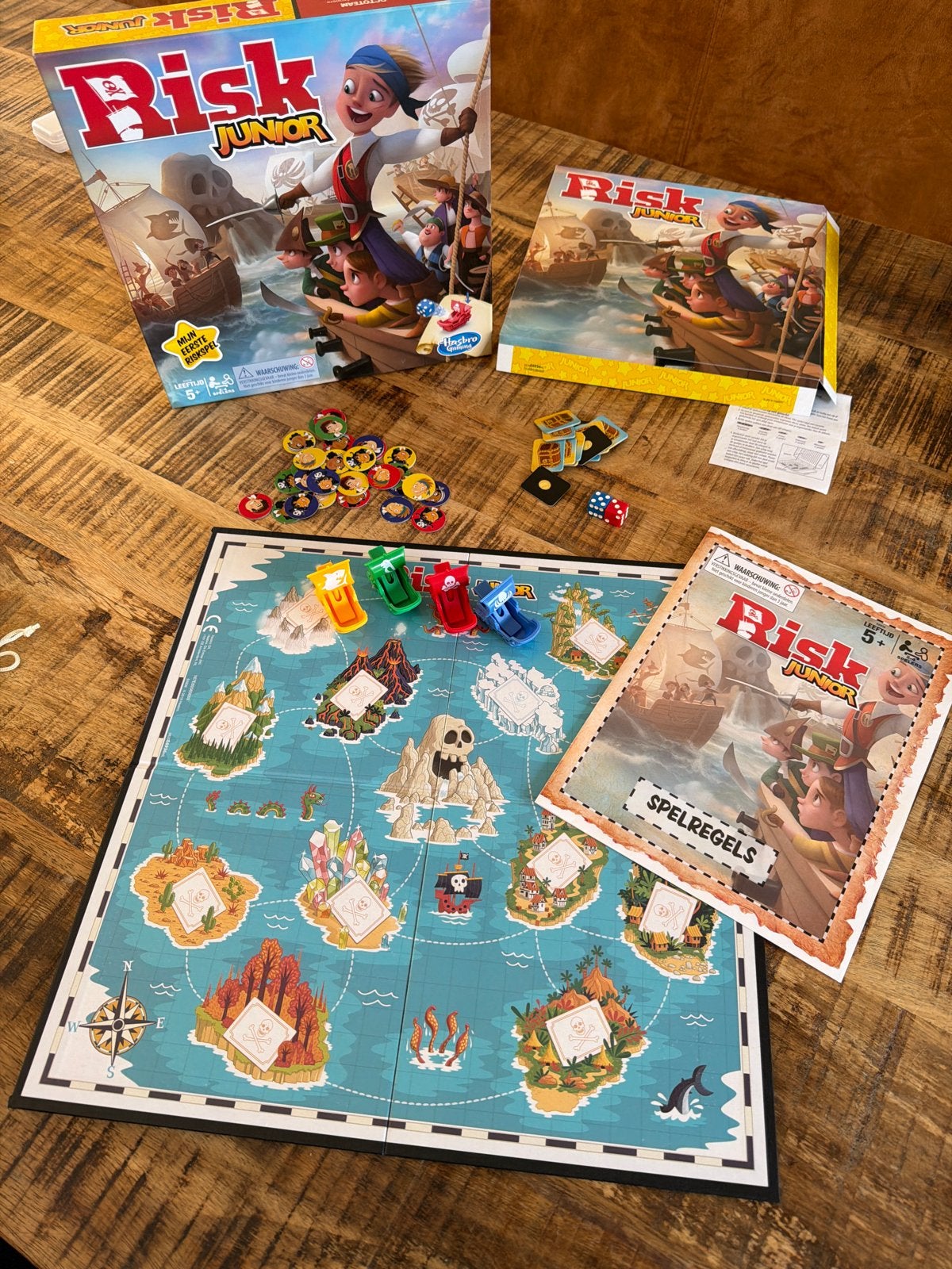 Risk Junior - Het spannende piratenavontuur!, Hobby en Vrije tijd, Drie of vier spelers, Ophalen of Verzenden, Zo goed als nieuw