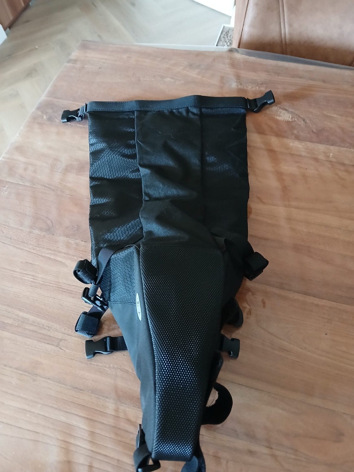 Zwarte waterdichte fietstas voor bikepacking, Verzenden, Zo goed als nieuw, Onbekend