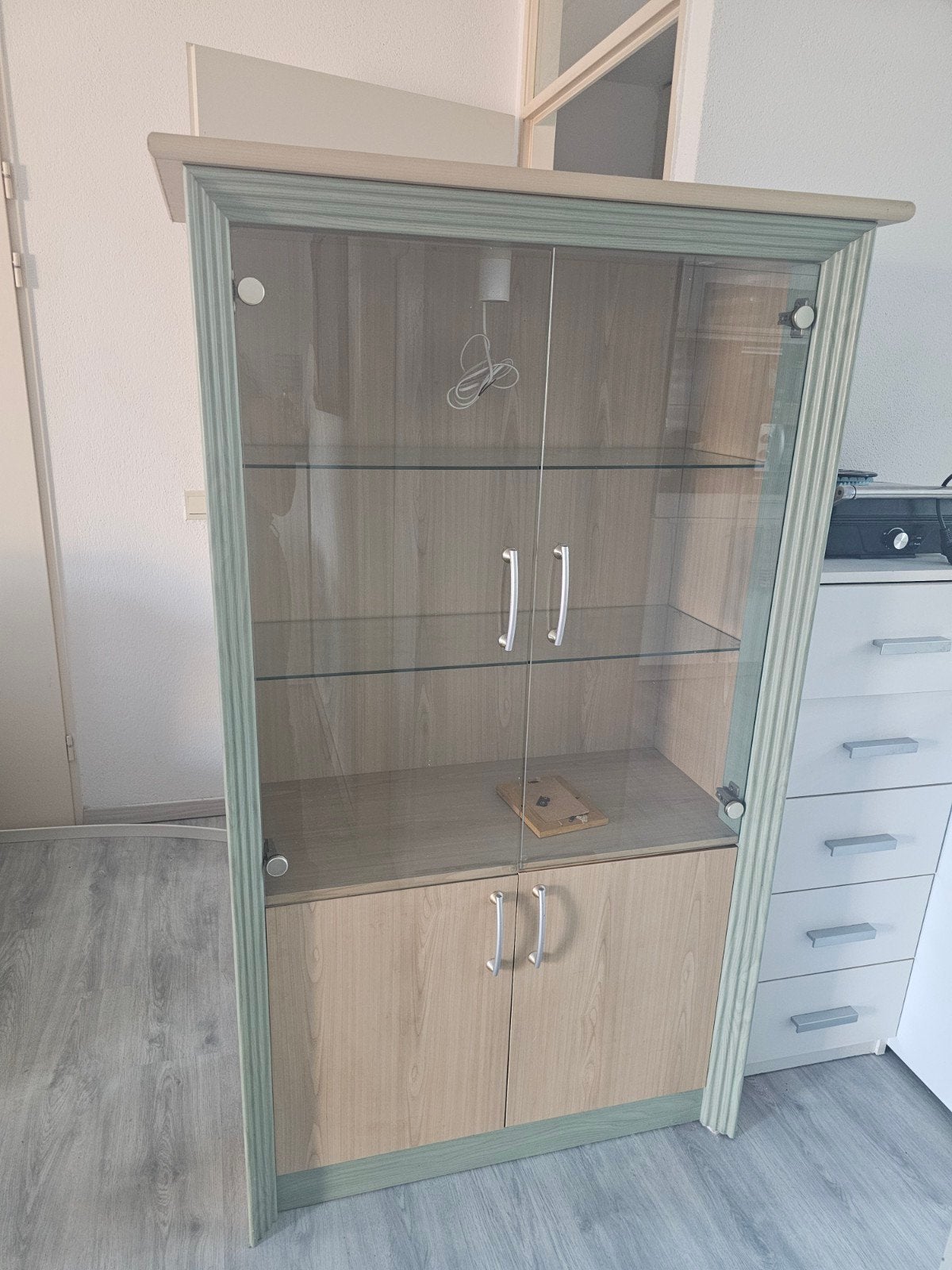 vitrine kast, Zo goed als nieuw, 150 tot 200 cm, 25 tot 50 cm, 50 tot 100 cm