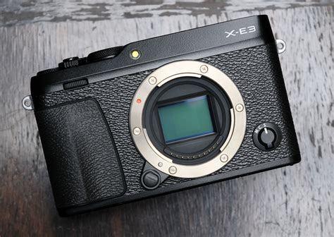 Gezocht een Fujifilm x-e3 defect voor onderdelen, Compact, Ophalen of Verzenden, Niet werkend, Fuji