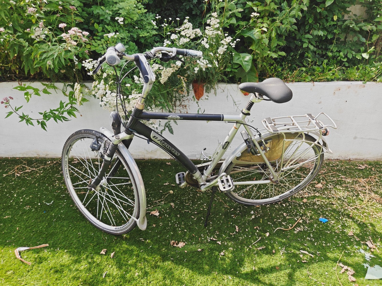 Nette Batavus stationsfiets - Handvaten te vervangen, Ophalen of Verzenden