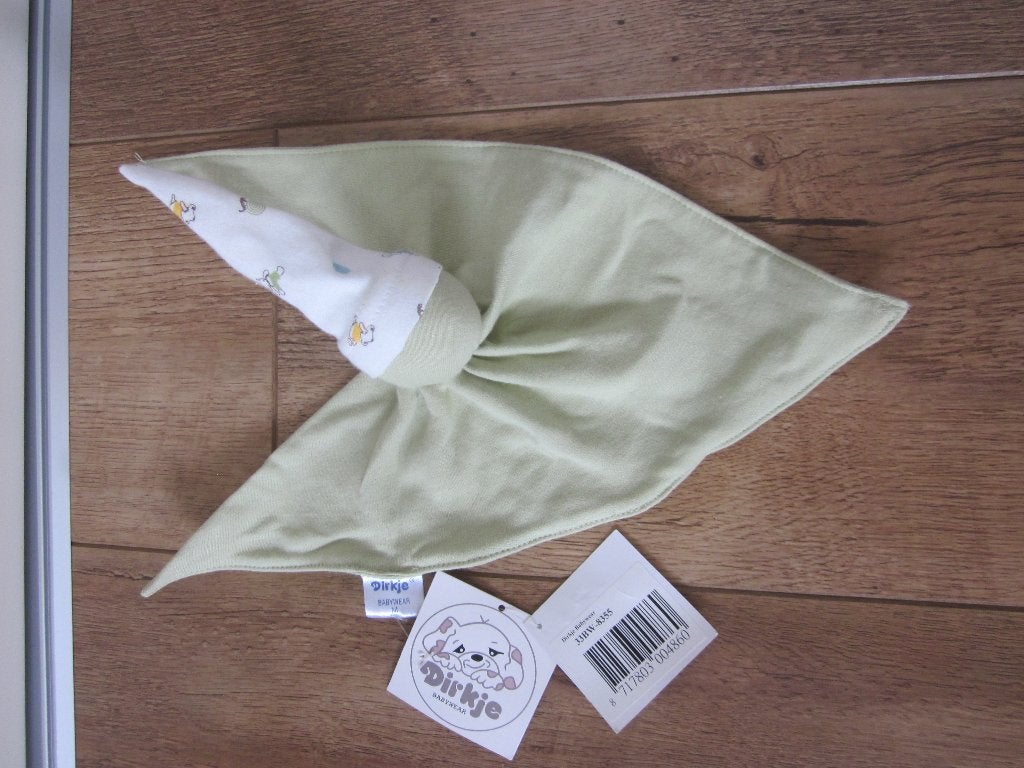 Dirkje Babywear lichtgroen driehoekig katoenen doekjes popje, Overige merken, Overige karakters, Overige typen, Nieuw