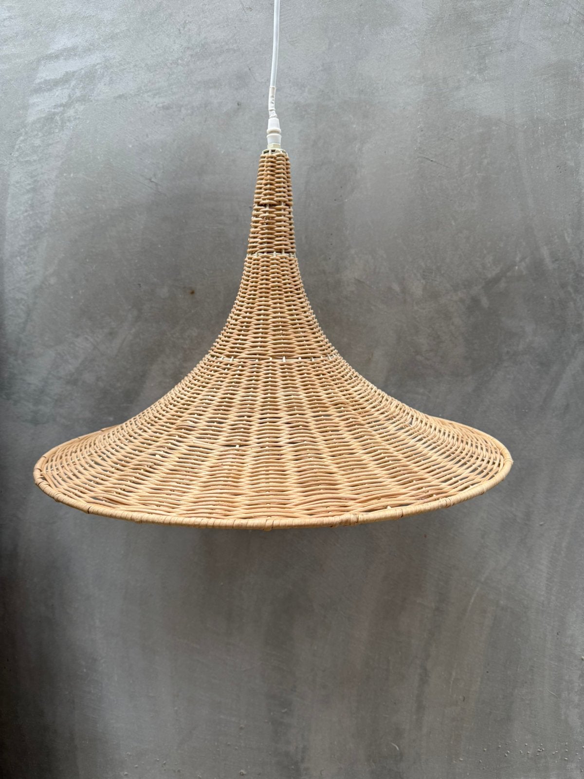 HKLiving rieten hanglamp / heksenhoed lamp, Huis en Inrichting, Lampen | Hanglampen, Ophalen, Q, Natuurlijk materiaal, Q