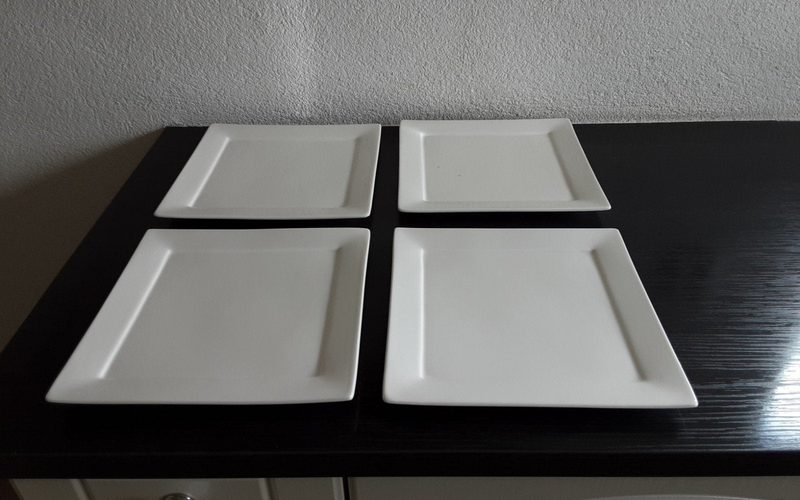 Set van 4 vierkante witte dinerborden, Ophalen of Verzenden, Zo goed als nieuw, Bord(en)