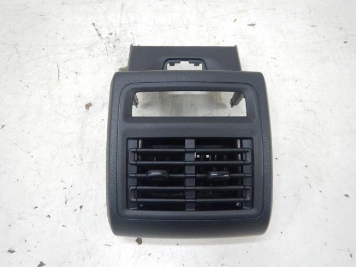 VW Golf 8 Middenconsole Armsteun Achterzijde, Ophalen of Verzenden, Gebruikt
