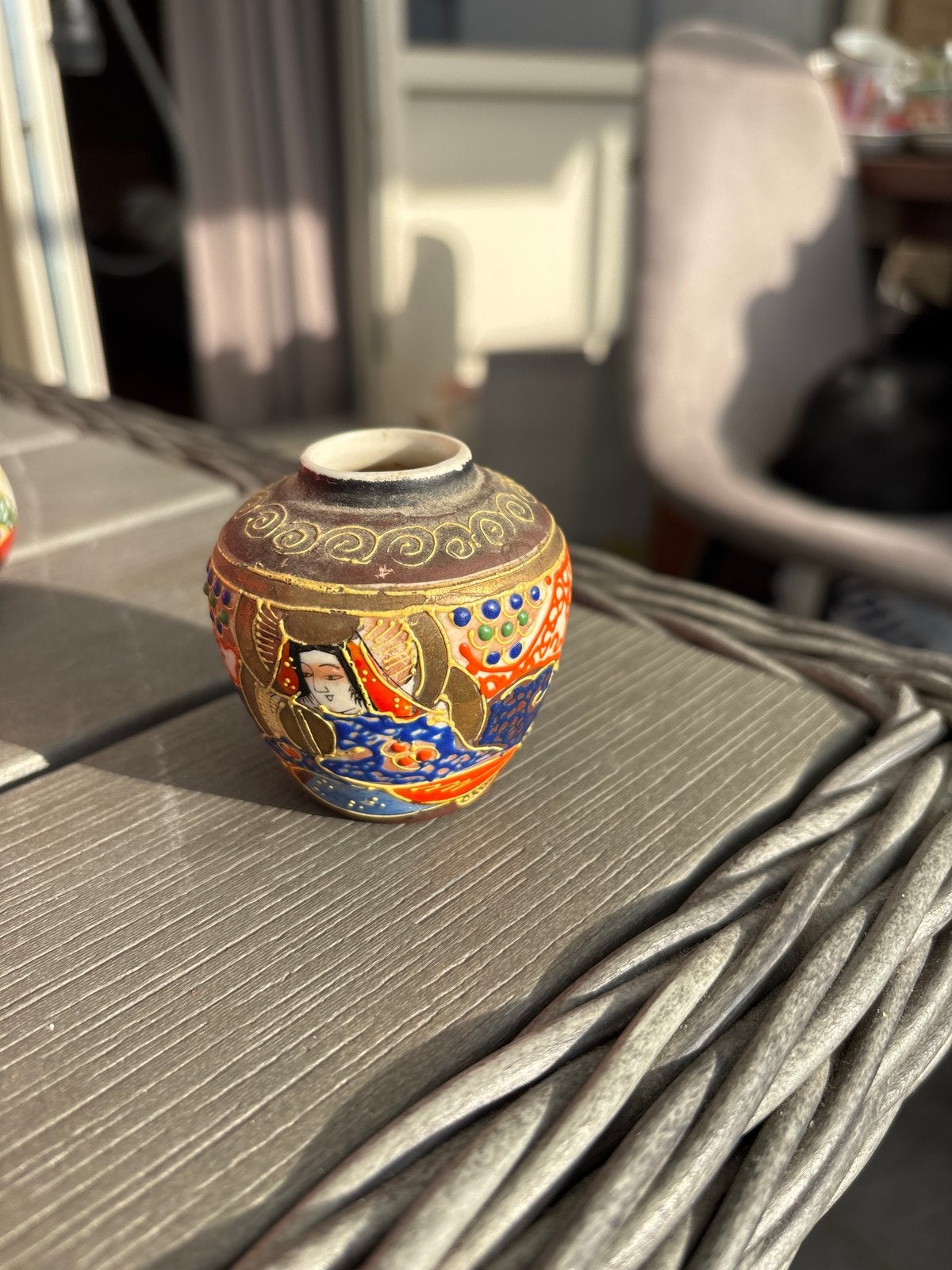 Antieke Japanse Satsuma Vaasje met Geisha en Draken, Ophalen of Verzenden